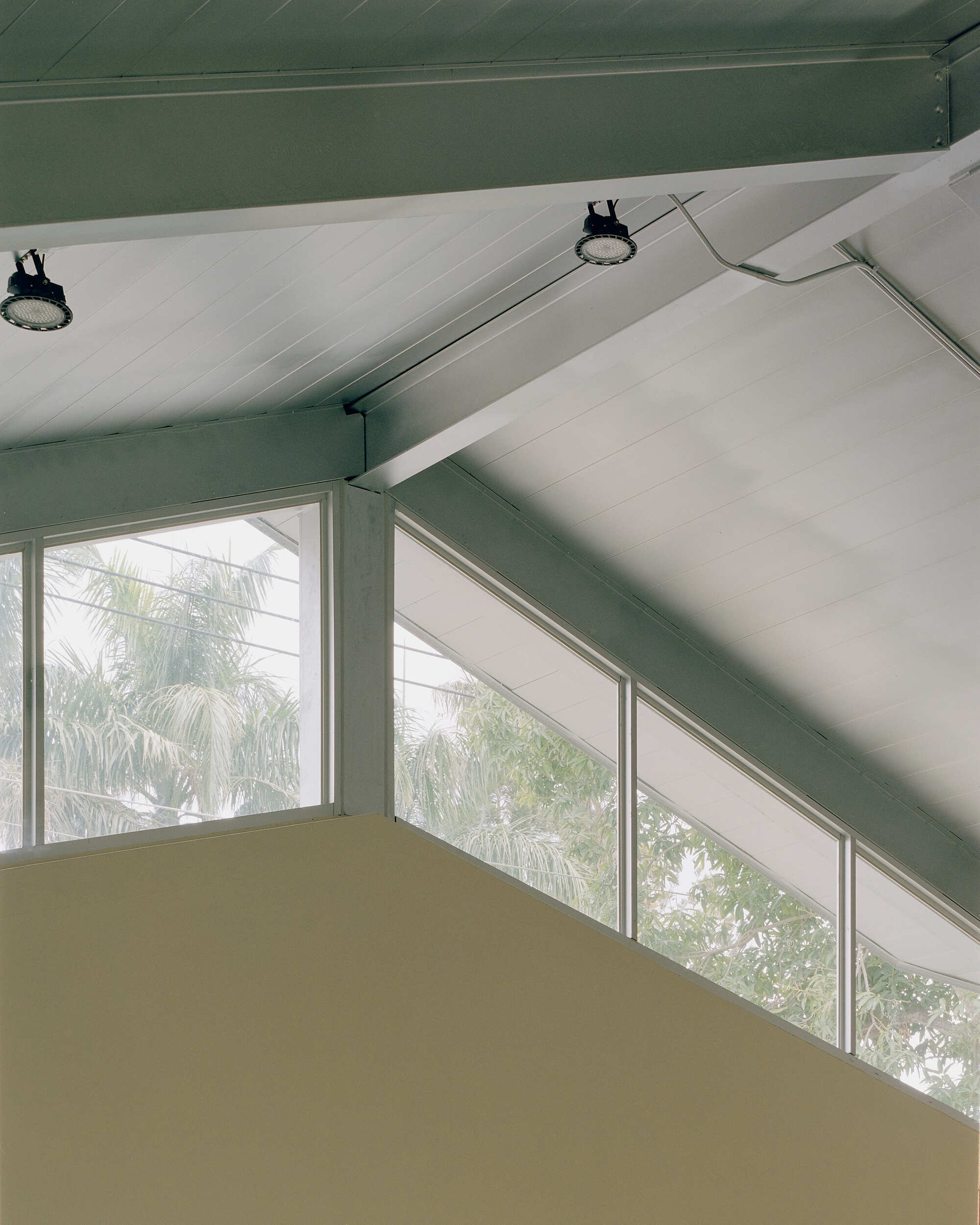 Hilltop House / Office Archipel-15