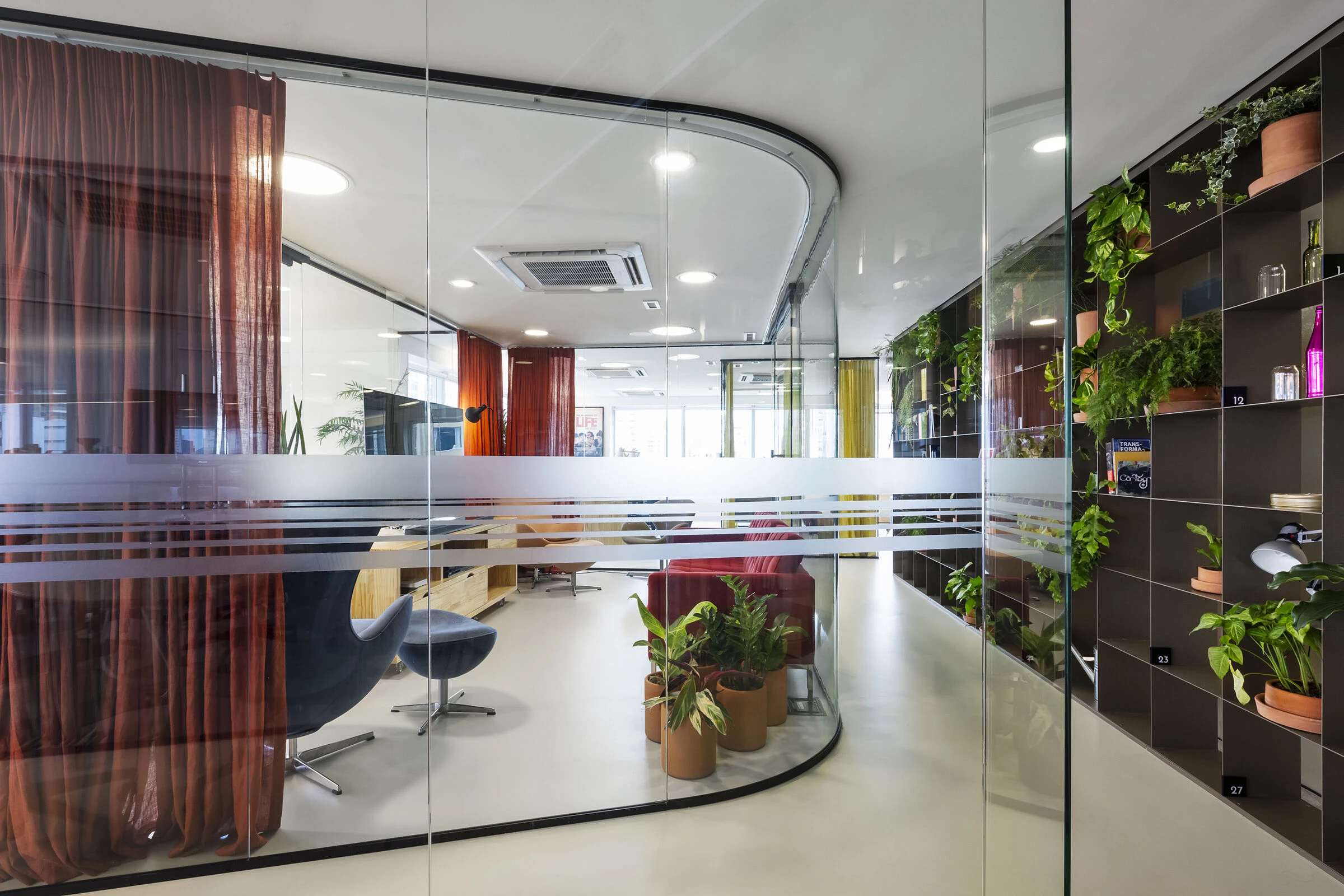 Maria Farinha Filmes 总部办公室丨巴西圣保罗丨+K Architects-12