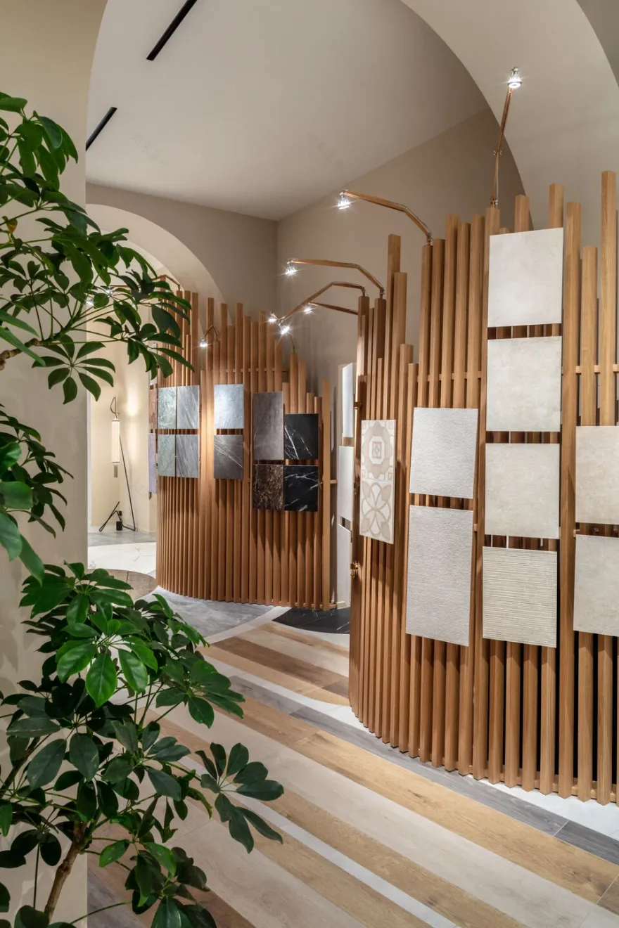 Ragno 旗舰店丨意大利米兰丨Miralles Tagliabue EMBT-9