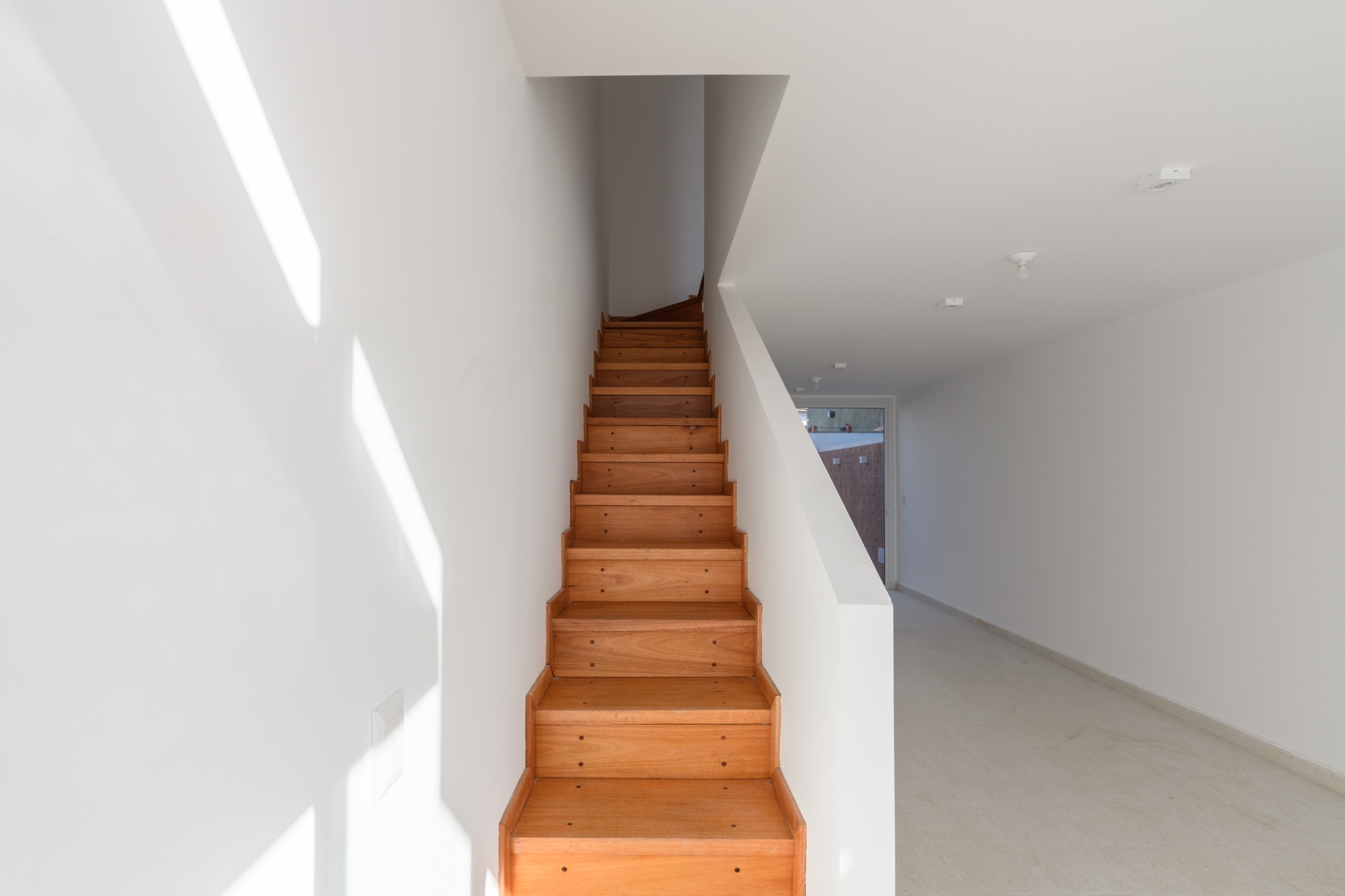 Complejo habitacional y comercial Camellia / Estudio I LZ-25