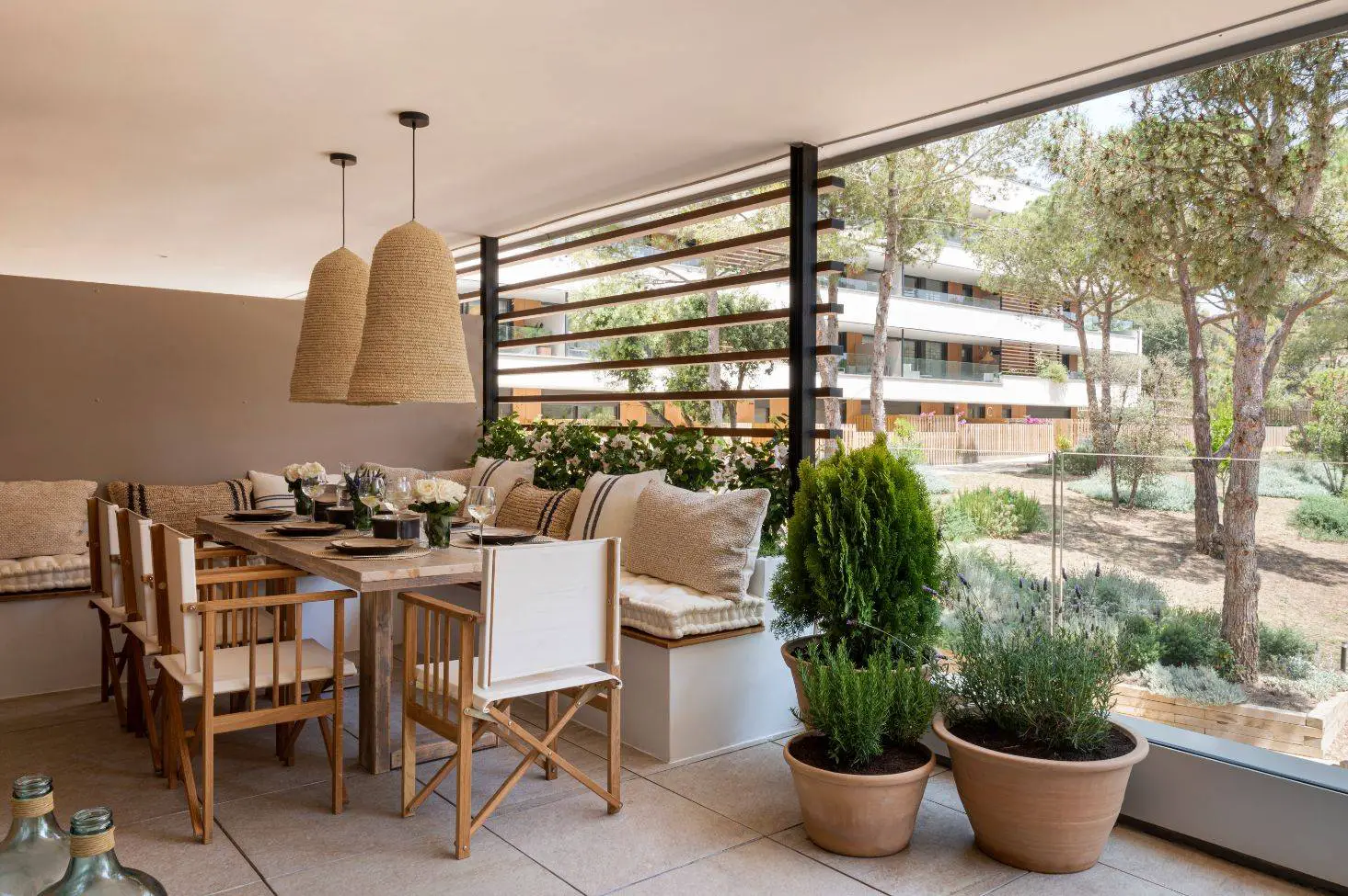 地中海风情新居,西班牙 Costa Brava 的绿意空间-15