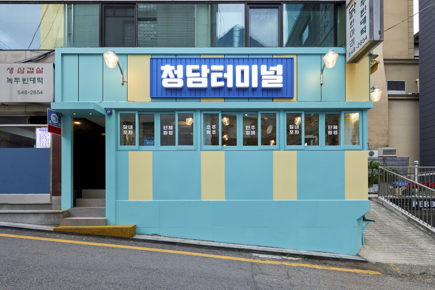 复古风情的 40 平小酒馆设计-17