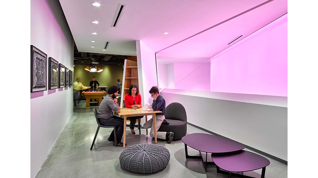 微软总部 16&17 号楼 | 人性化连接与自然的室内设计-10