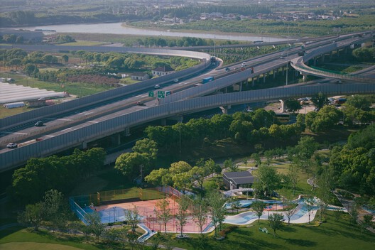 Parque Deportivo Huachiao（华侨体育公园）丨中国苏州丨SoBA-43