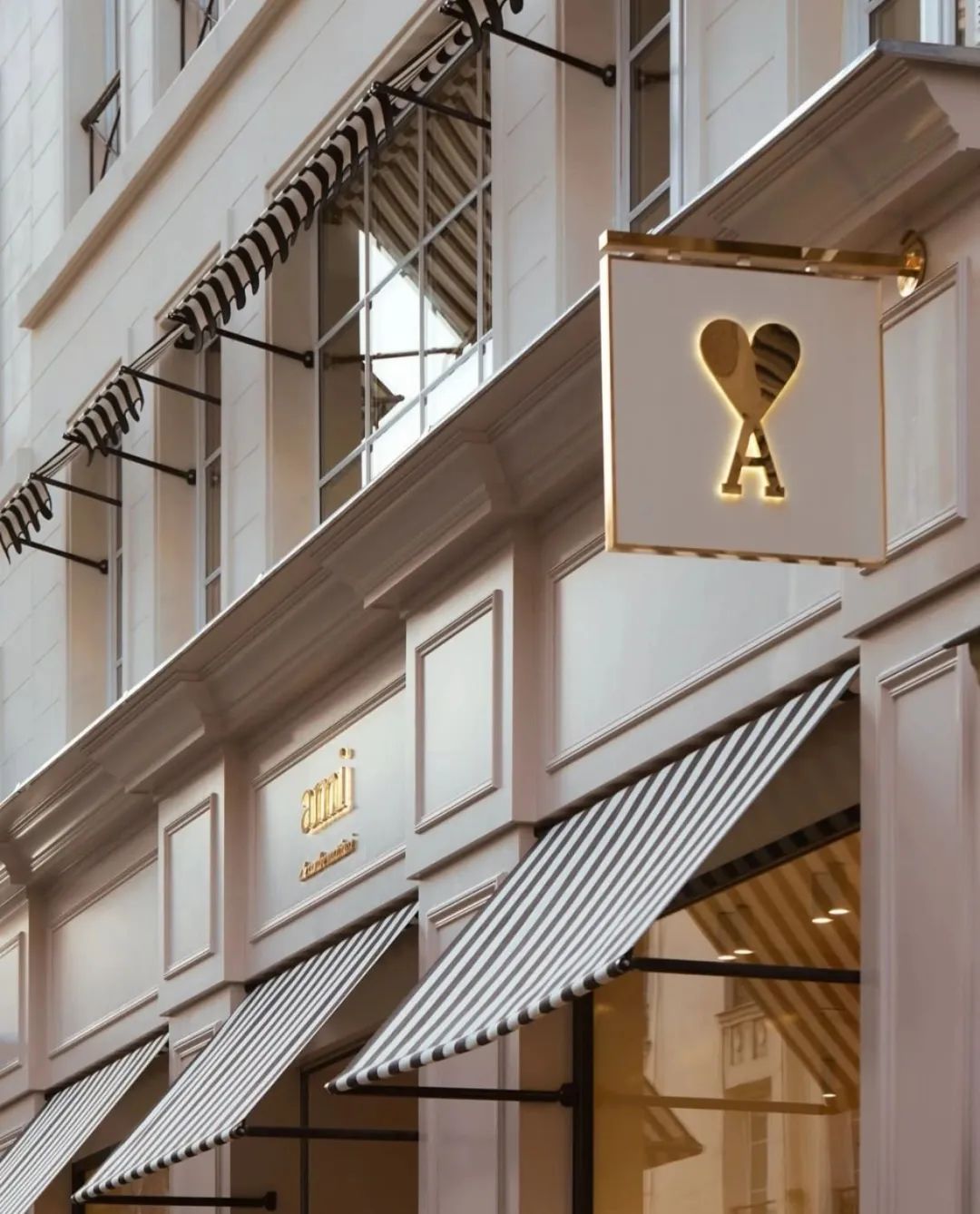 Ami Paris 巴黎全新概念旗舰店丨法国巴黎-2