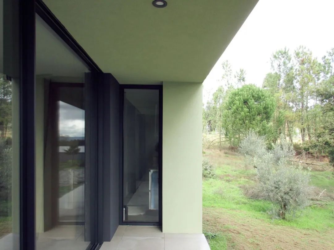 250 m²葡萄牙退休住宅-26