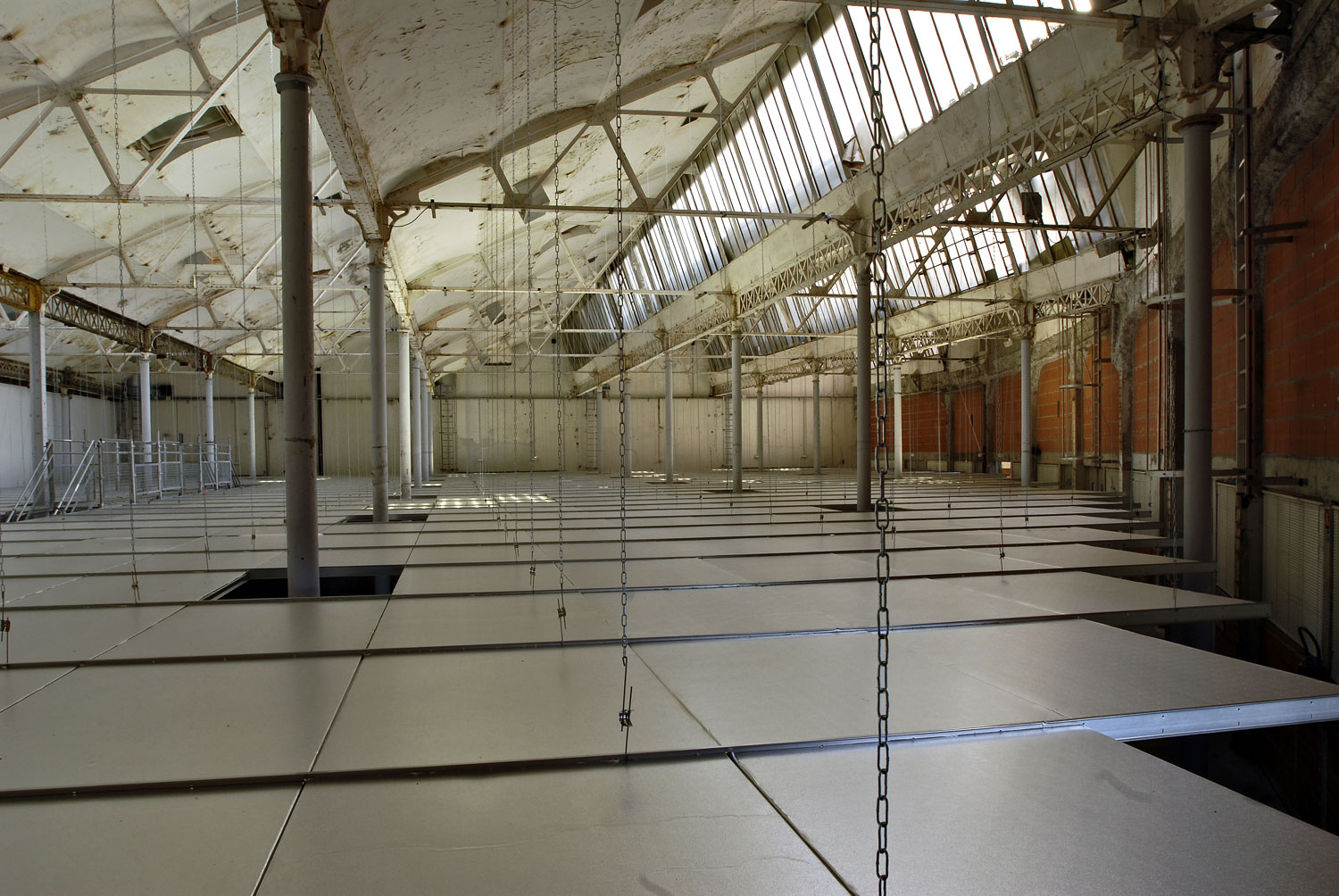 中间形式丨法国南特-14