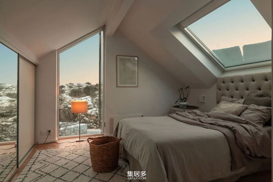 瑞典现代山地别墅-17