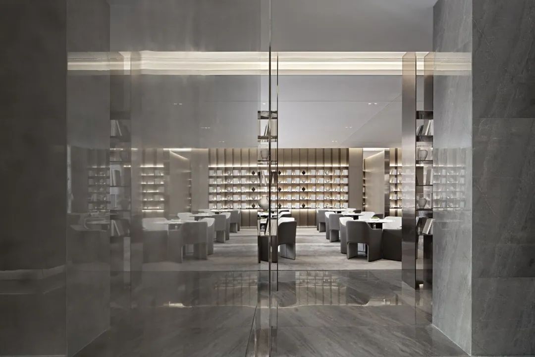 绿城济南诚园生活美学馆 | 现代简约与镜面艺术的完美融合-20