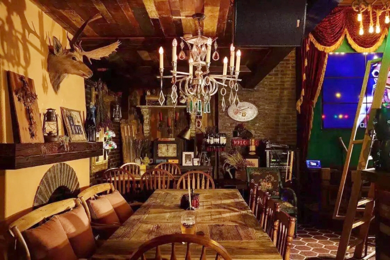 花田美式音乐餐吧-1