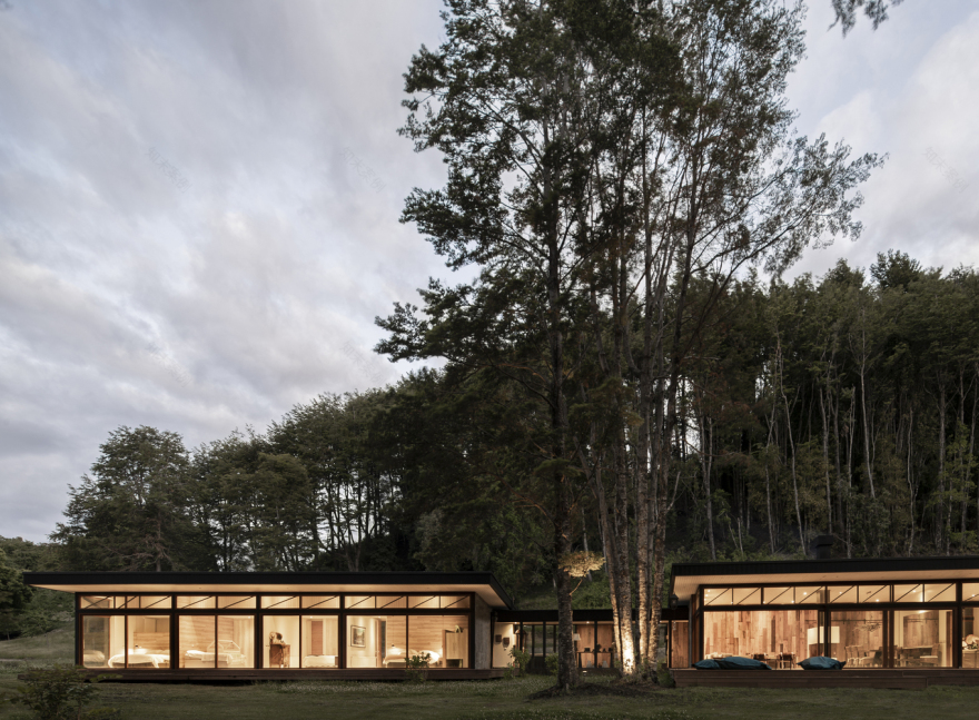 智利 Patagonia 湖畔复杂建筑设计丨Estudio Base Arquitectos-44