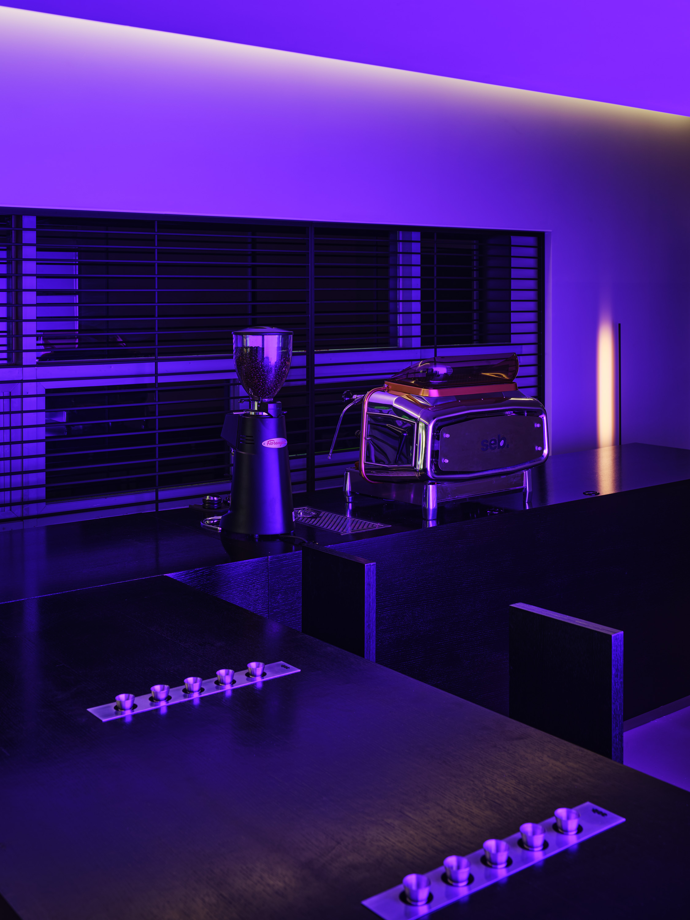 斯堪的纳维亚风格 | 点亮 10 平米空间的魔法设计-10