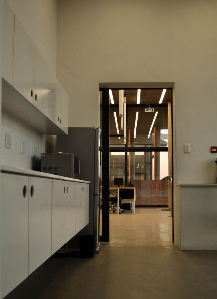 RBIDZ Entrance Gate Jeremy Steere Architect-47