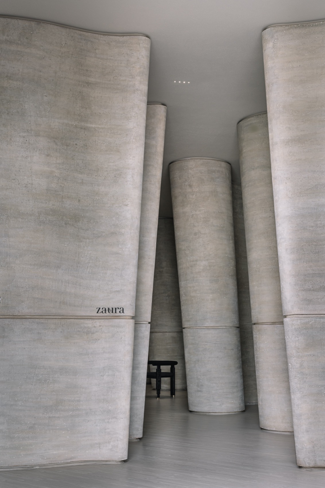 ZAURA零售店,印度 / R+R Architects-7