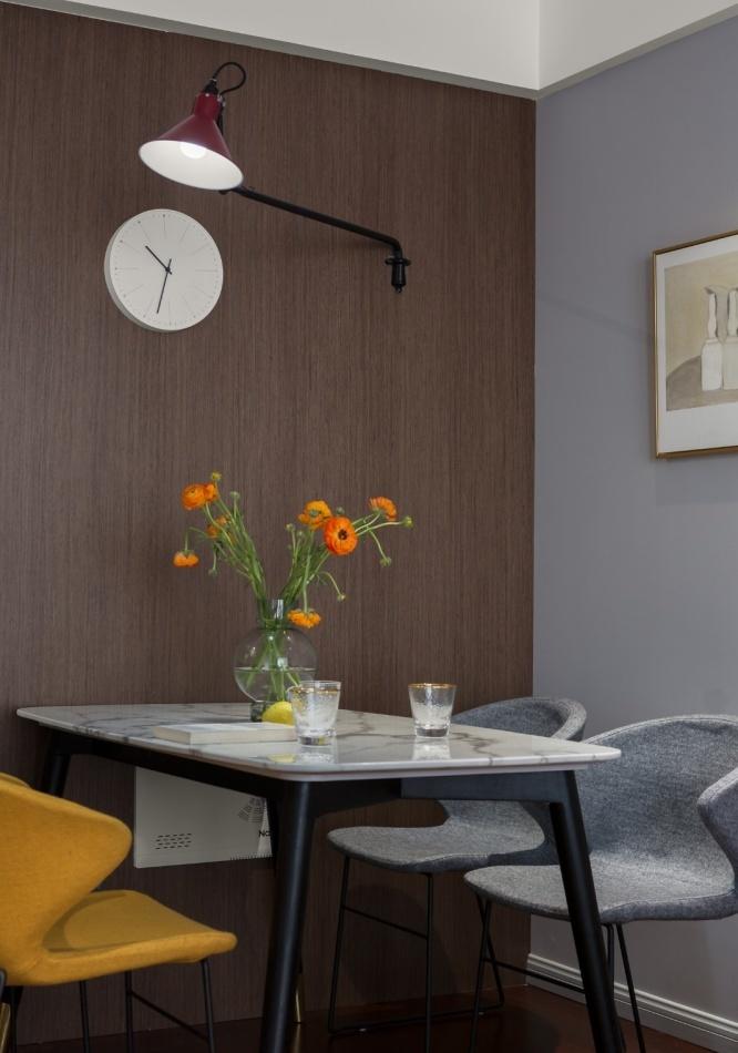 《湖光》家庭空间重塑,紧凑小户型的储物魔法-10