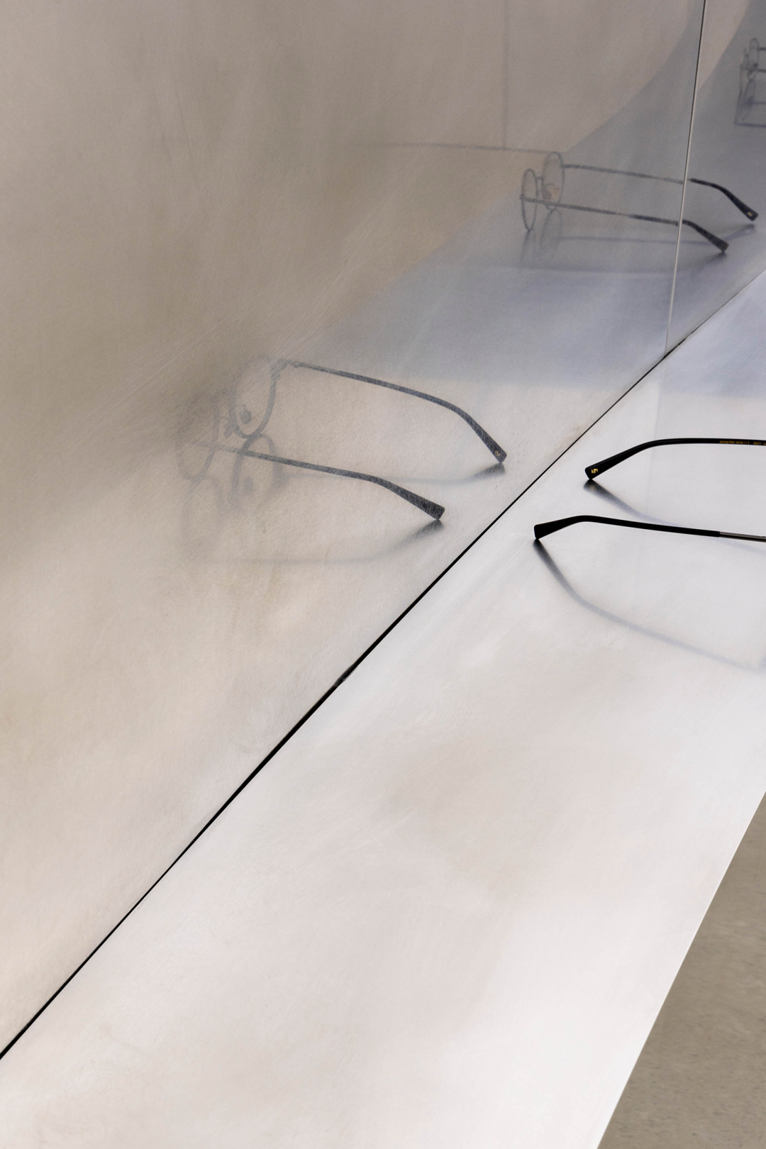 韩国  Creative Studio Unravel 10 个先锋设计 -440