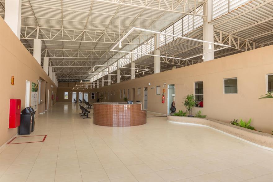 巴西卡里里劳工论坛办公建筑-6