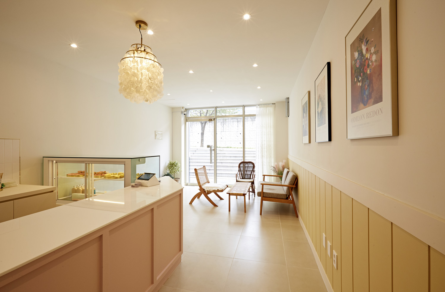 11 坪甜品店 | 极简风打造温馨氛围-7