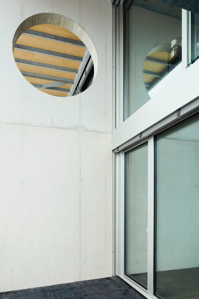 瑞士 Uzwil 多户住宅 | 极简工业风,灵活隔墙系统-7