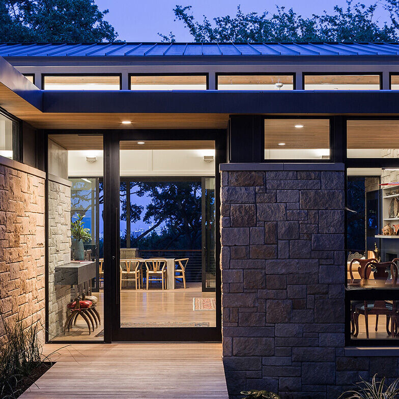 叶影掩映的山坡别墅 | 退休夫妇的宁静世界-16