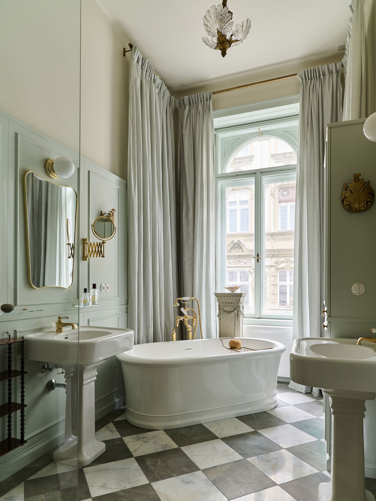 维也纳城市宫殿400平公寓翻新项目丨奥地利维也纳丨Laura Karasinski-44