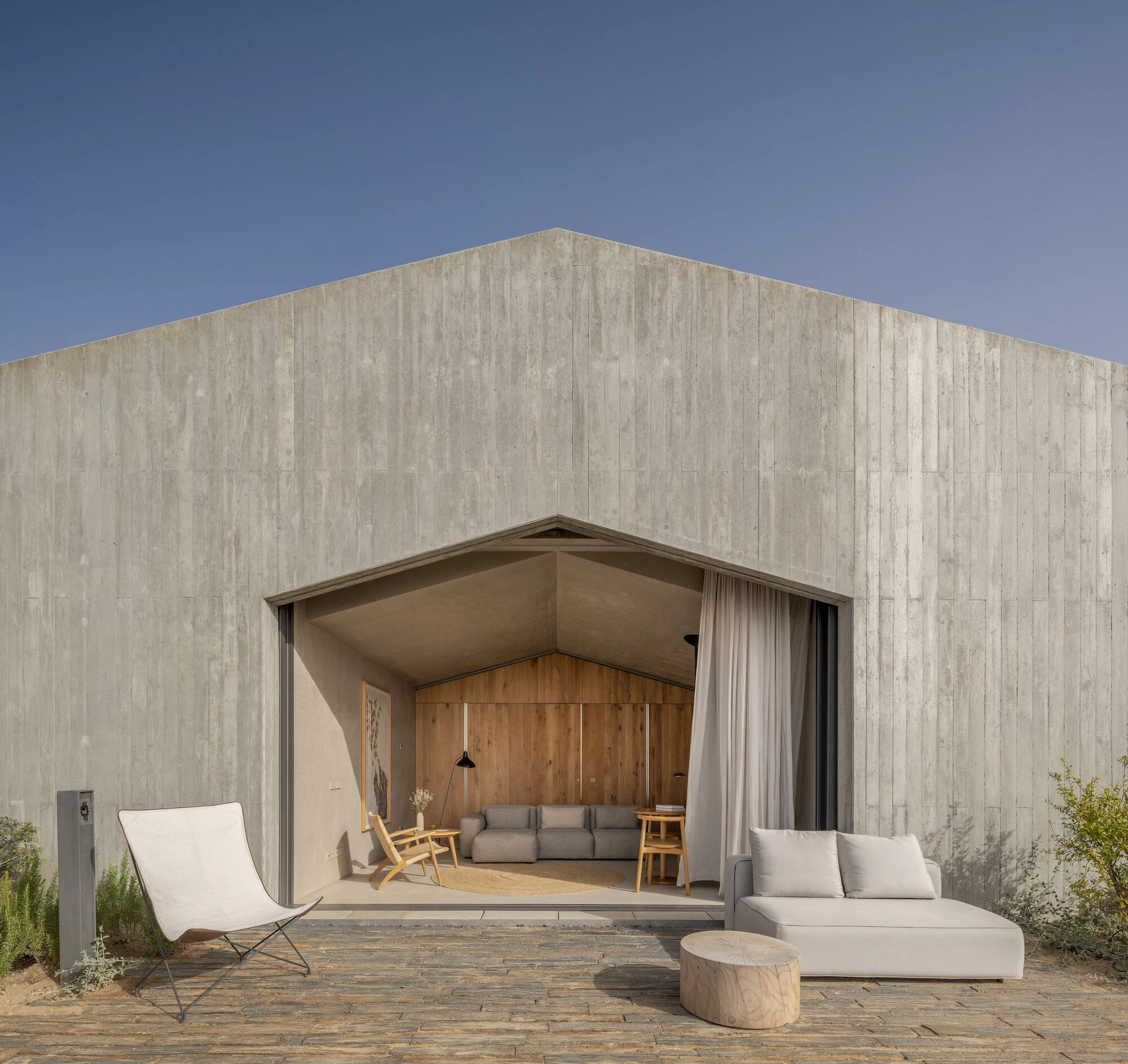 民宿建筑丨葡萄牙丨Aires Mateus Architects-5