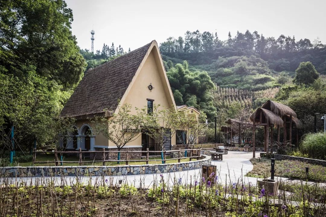 中海黎香湖 | 现代自然、优雅安宁的文旅养老小镇-7