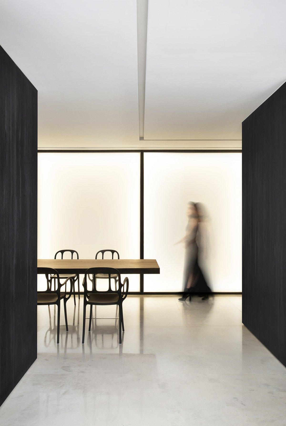 圣保罗 V2 House | 巴西大理石与乌木的时尚碰撞-13