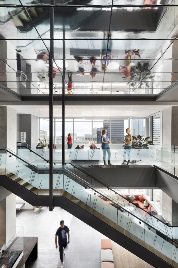 视频游戏开发商办公室丨加拿大-15