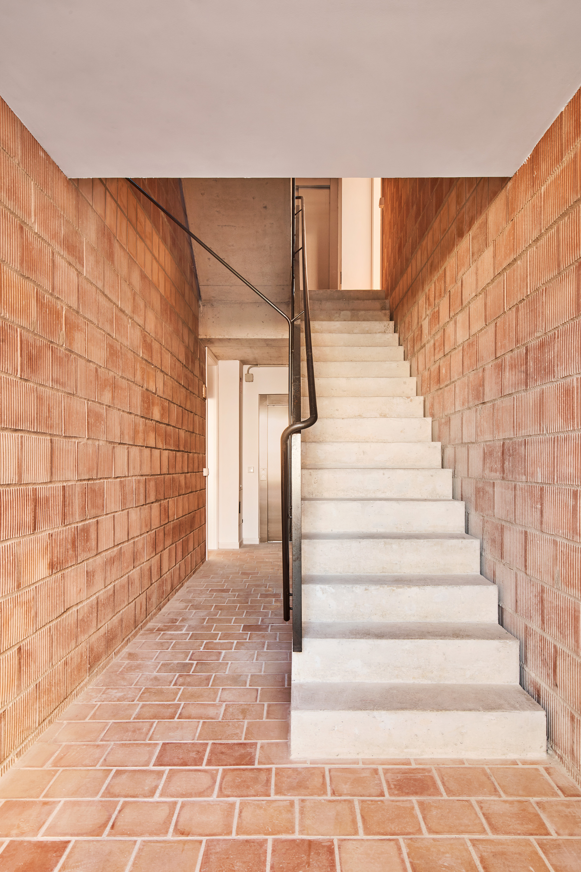 54 套社会住房丨西班牙-57