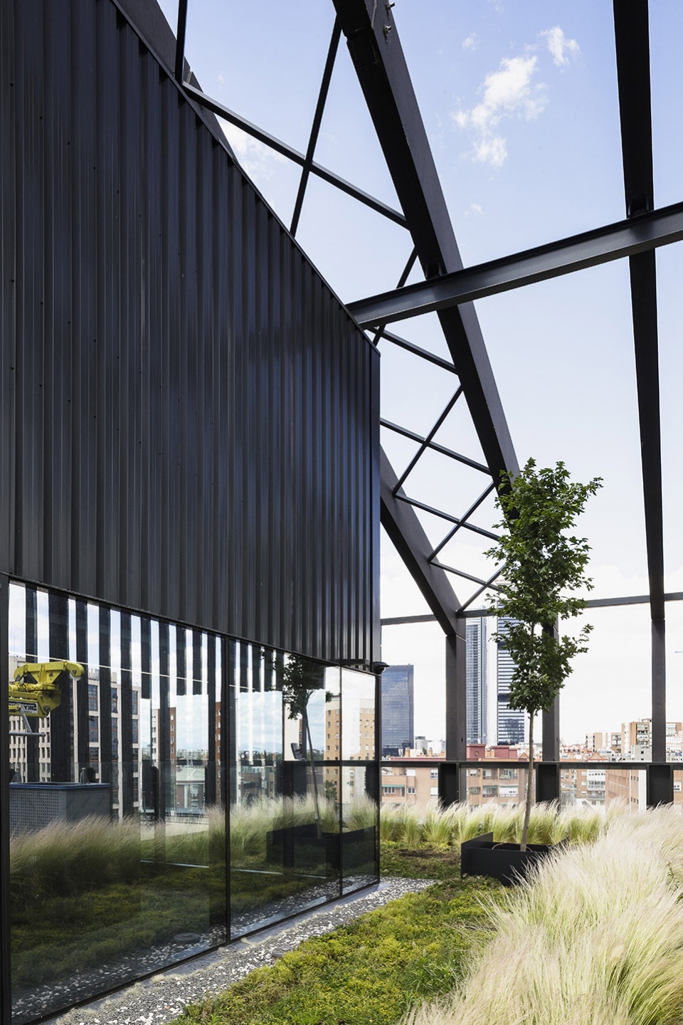 马德里地铁交通综合体 | 可持续建筑与城市环境的完美融合-47