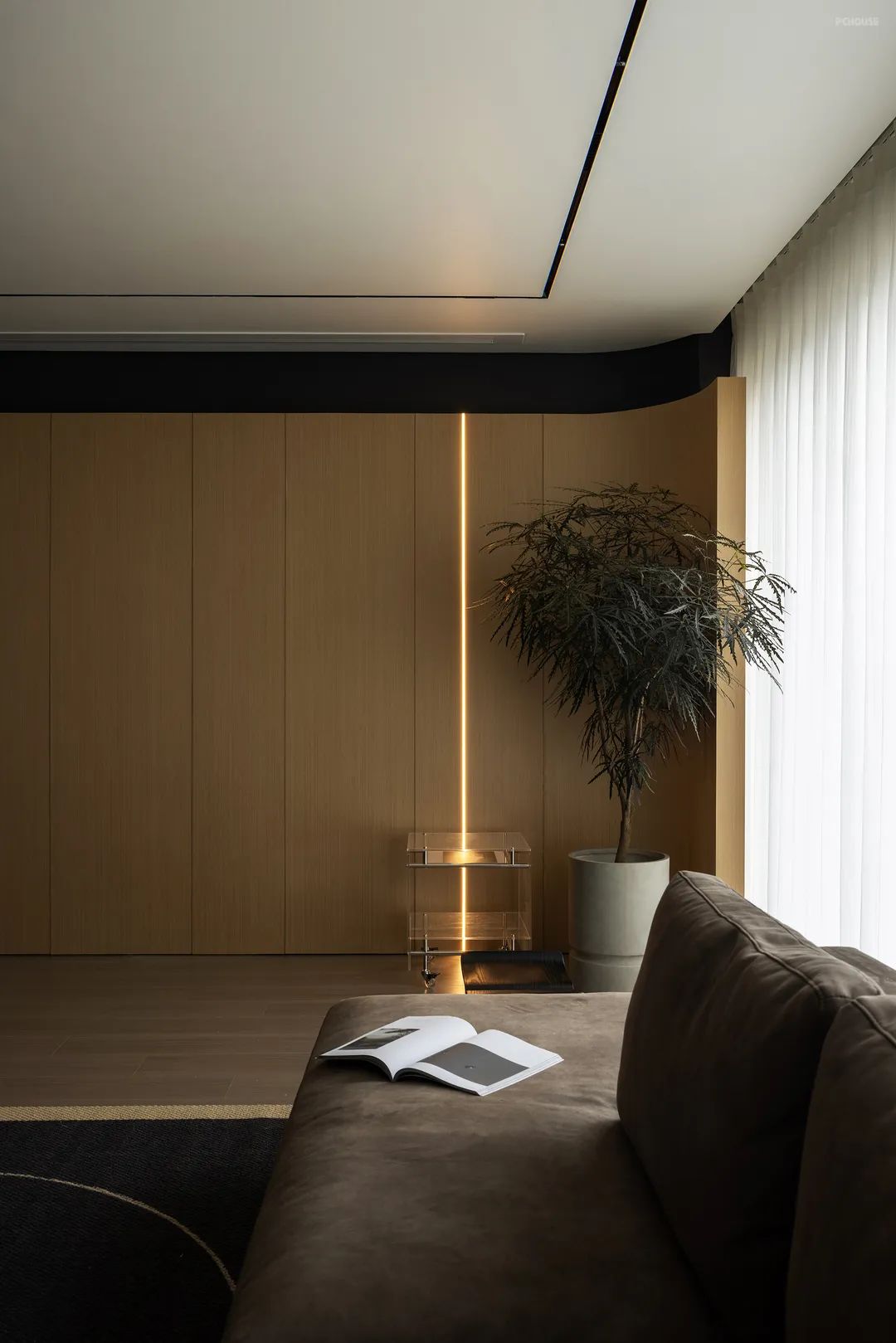 有娃家庭的现代极简风格设计-27