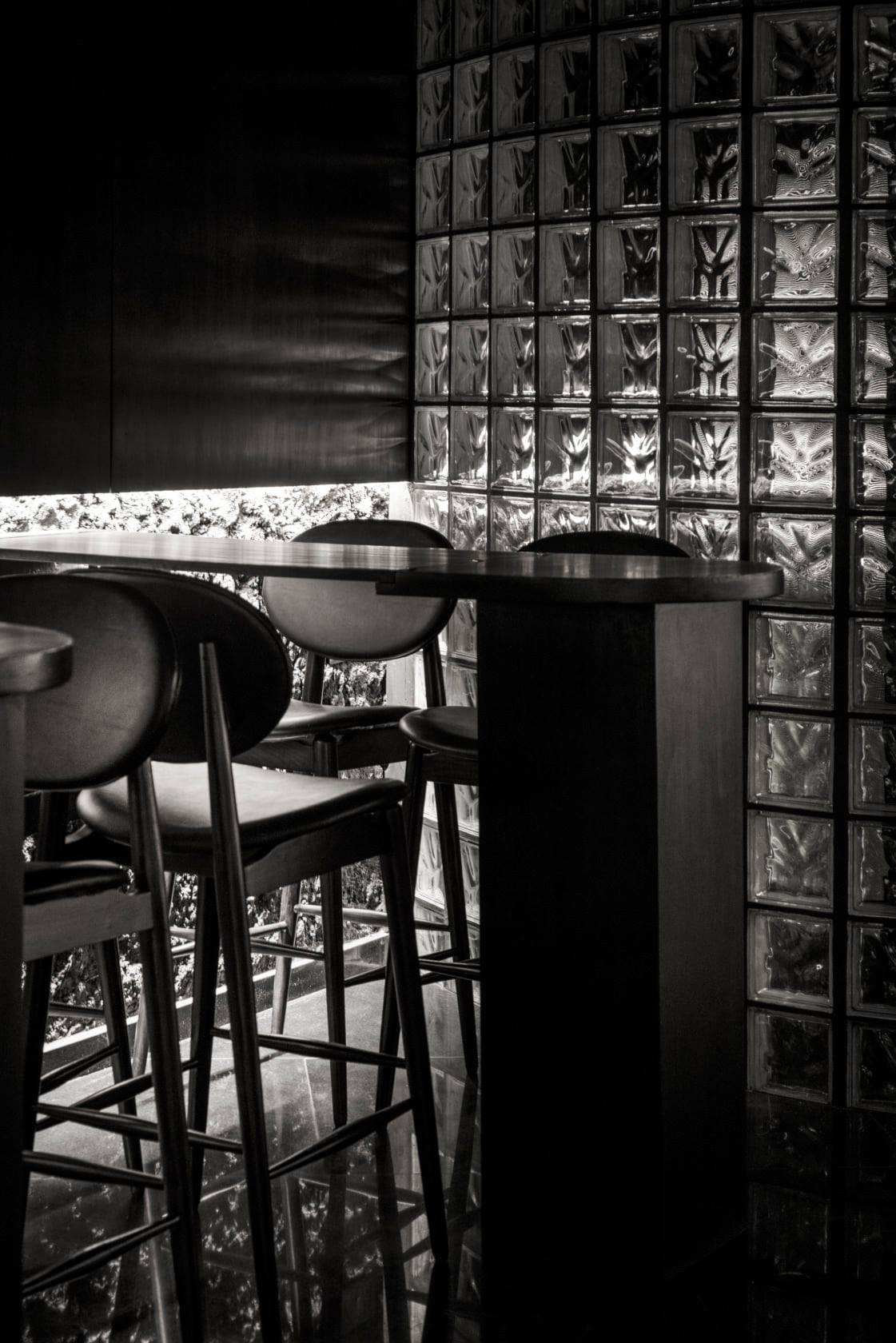 The Black Concrete RENESA-61