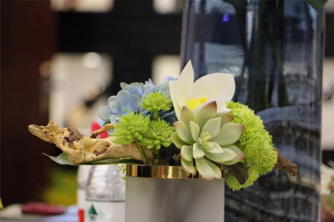 河北建筑装饰协会 | 红酒与花的艺术融合-25