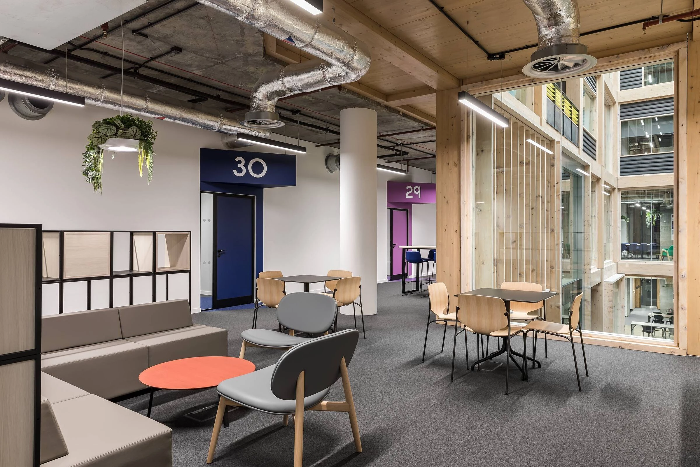 Anglia Ruskin University – 4th Floor-33