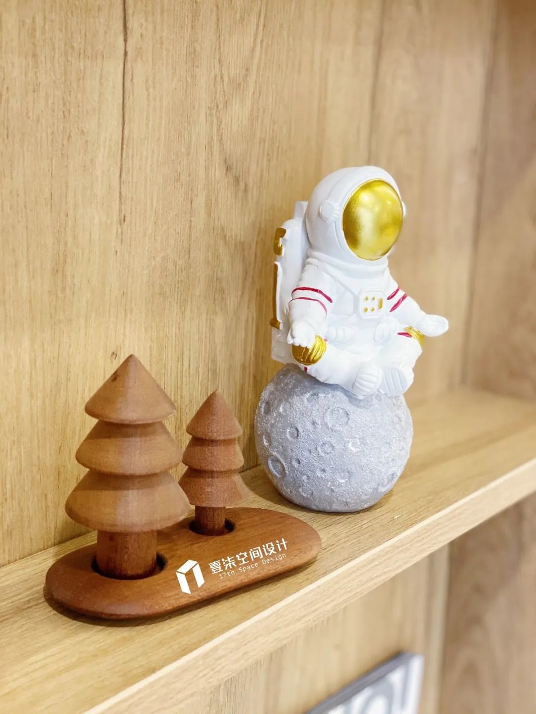 大学新生的现代生活容器-65