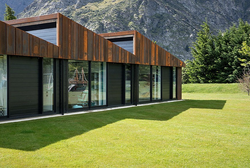 Sawtooth House Overlooking the Shotover River, New Zealand-26