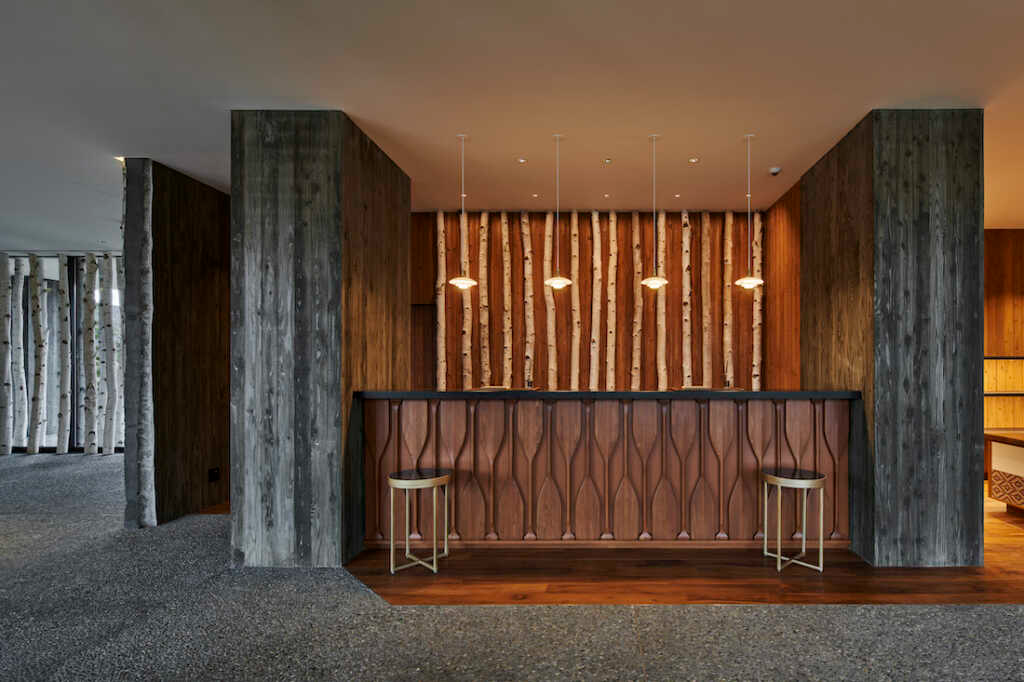 北海道白老町温泉酒店界波罗多丨中村拓志-36