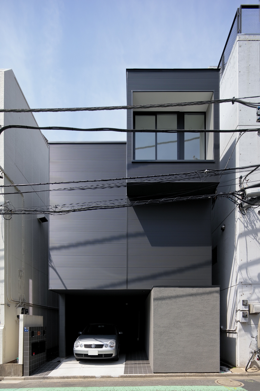 东京商业街最小住宅设计-1