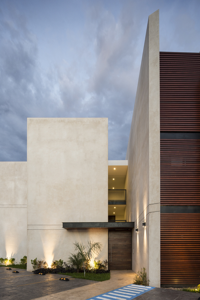 萨尔瓦多 150 号 | 混凝土与本土特色的共生住宅-37