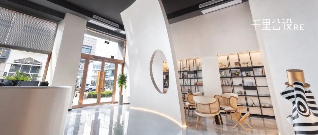 现代简约之家 · 精神生活与空间的完美共生丨季鑫,金玲-60