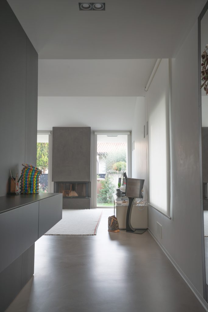 Abitazione moderna - Brandless Studio-4