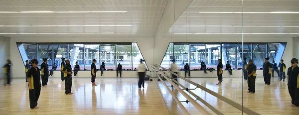 伦敦 ARK 伊芙琳·格雷斯学院——融入社区的共享教育空间-58