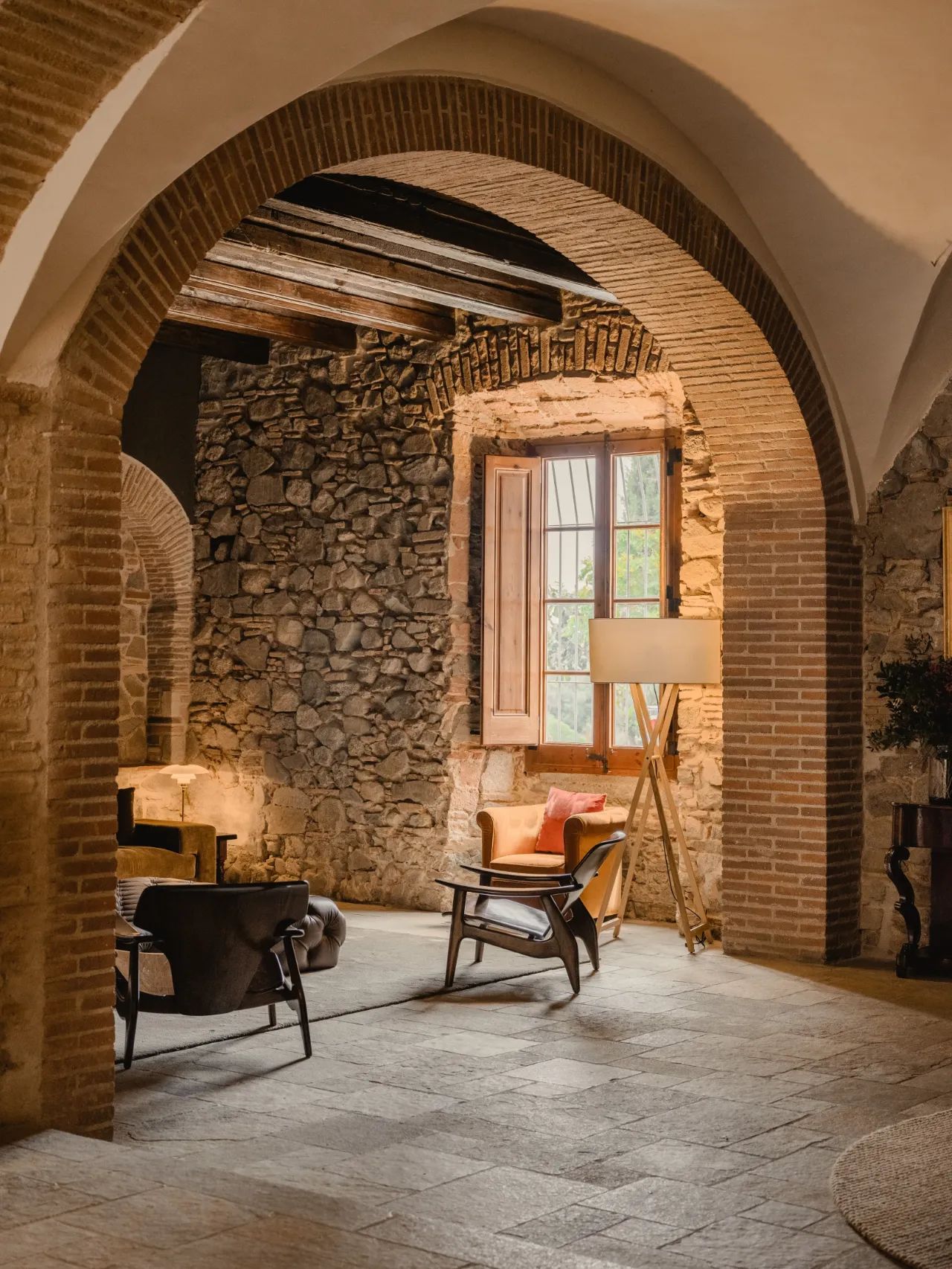 独特住宅的质感丨西班牙巴塞罗那丨Rehab-41