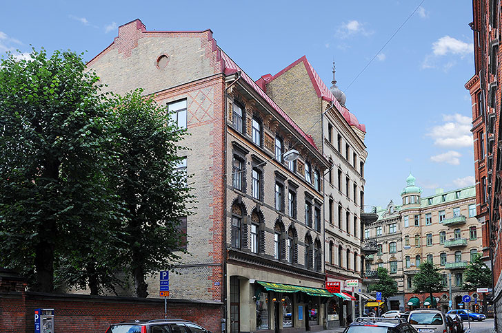 瑞典灰色家居，金属元素与插画打造个性空间-23