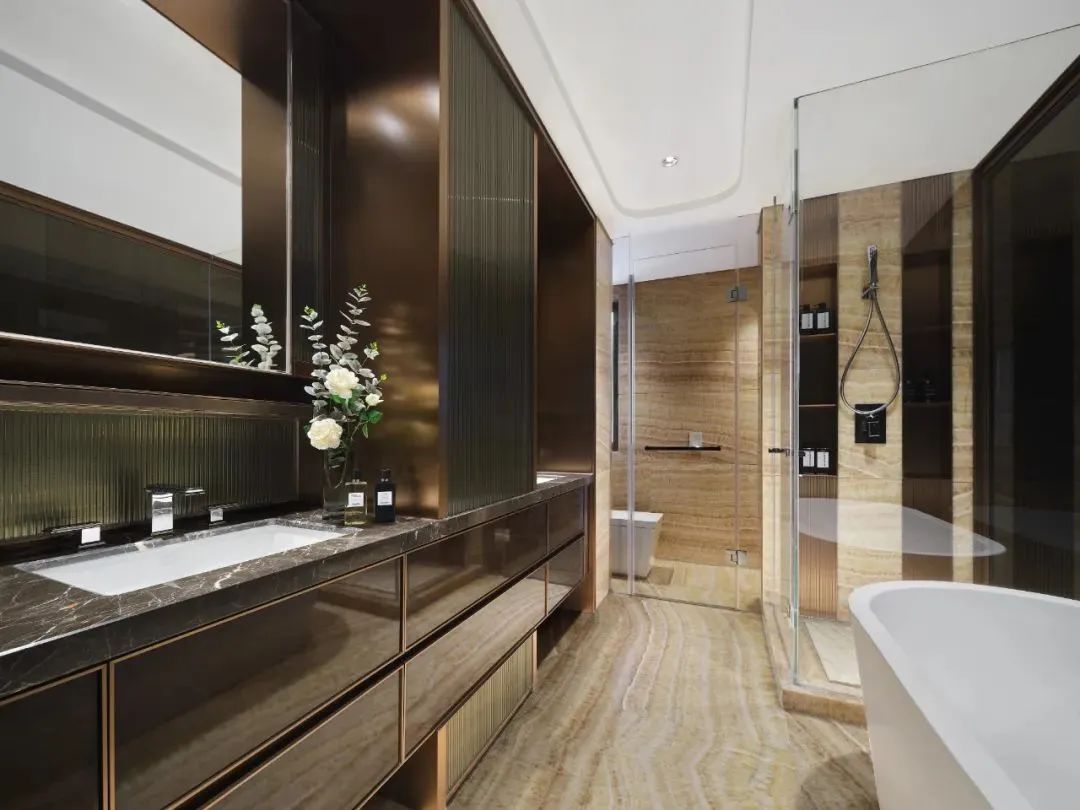 上海大平层豪宅设计丨中国上海丨梁志天-48