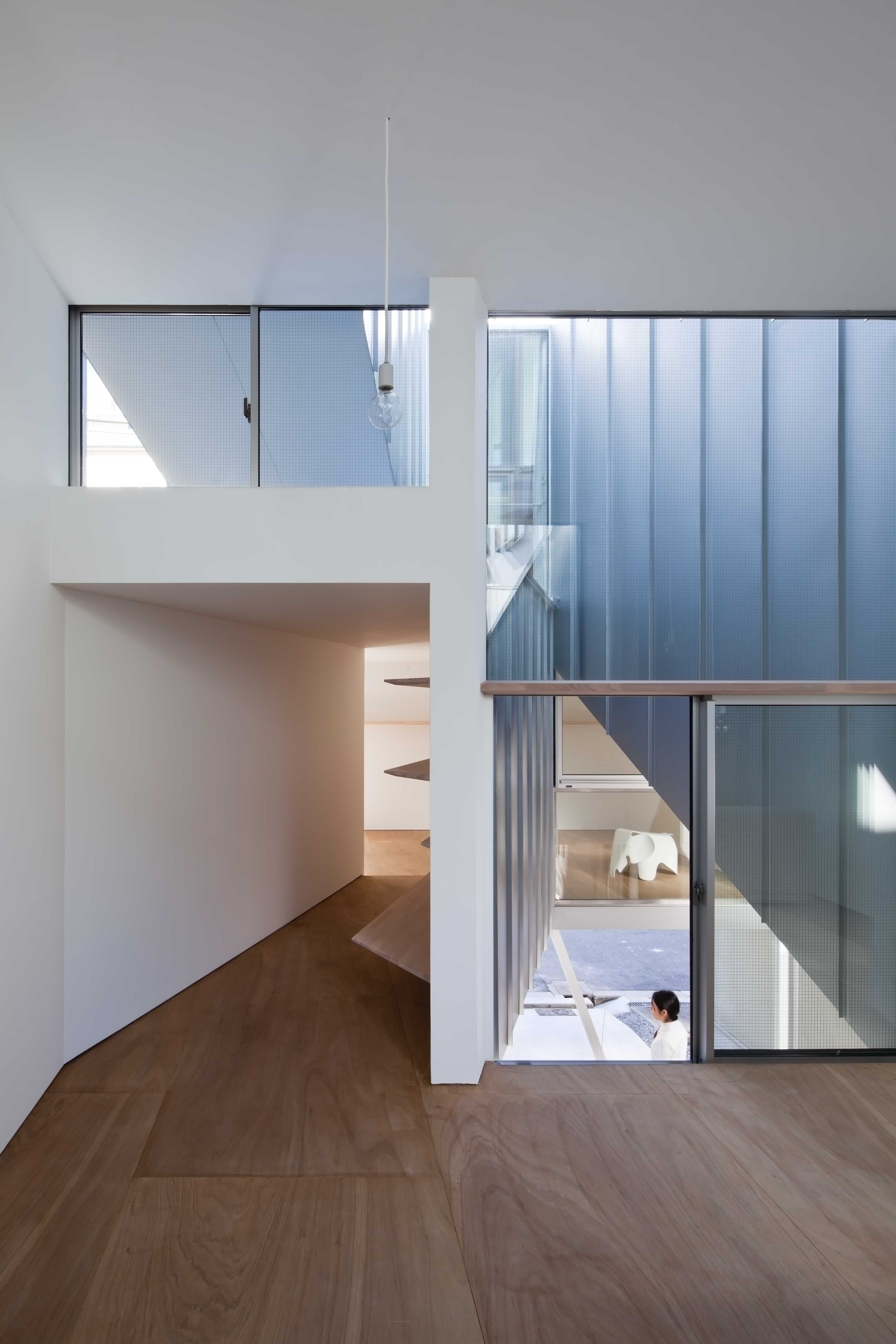 空中舞动的住宅 | 大阪市中心的三维居住空间-24