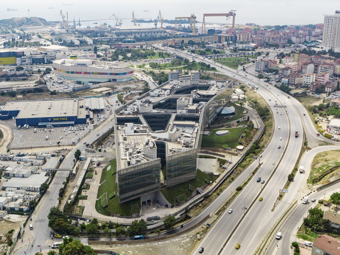 土耳其最大绿色屋顶校园 | Garanti Bank BBVA 科技园区-14