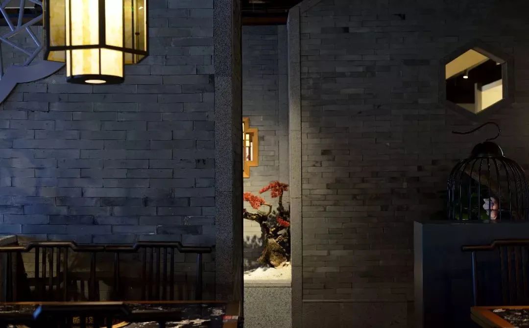 《朱雀打边炉》 | 诗意的火锅餐厅设计，诠释新中式风格-58