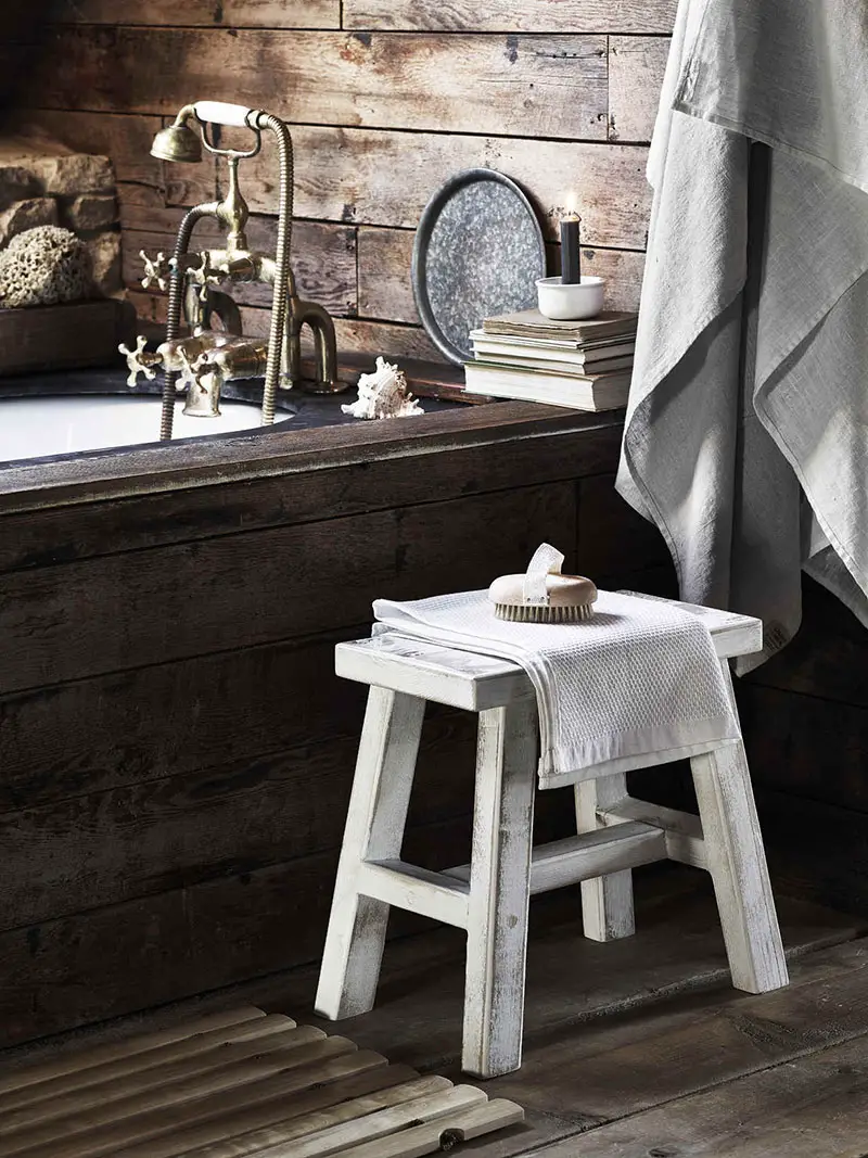 "贴近自然的北欧风格水边概念住宅"-10